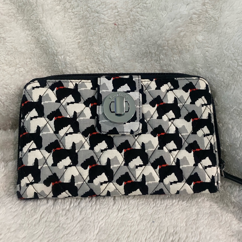 Vera Bradley Turnlock Wallet “ Scottie Dogs”